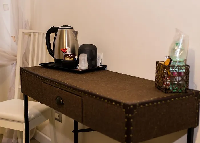 Mikasa Piazza Bologna Guest house 4*